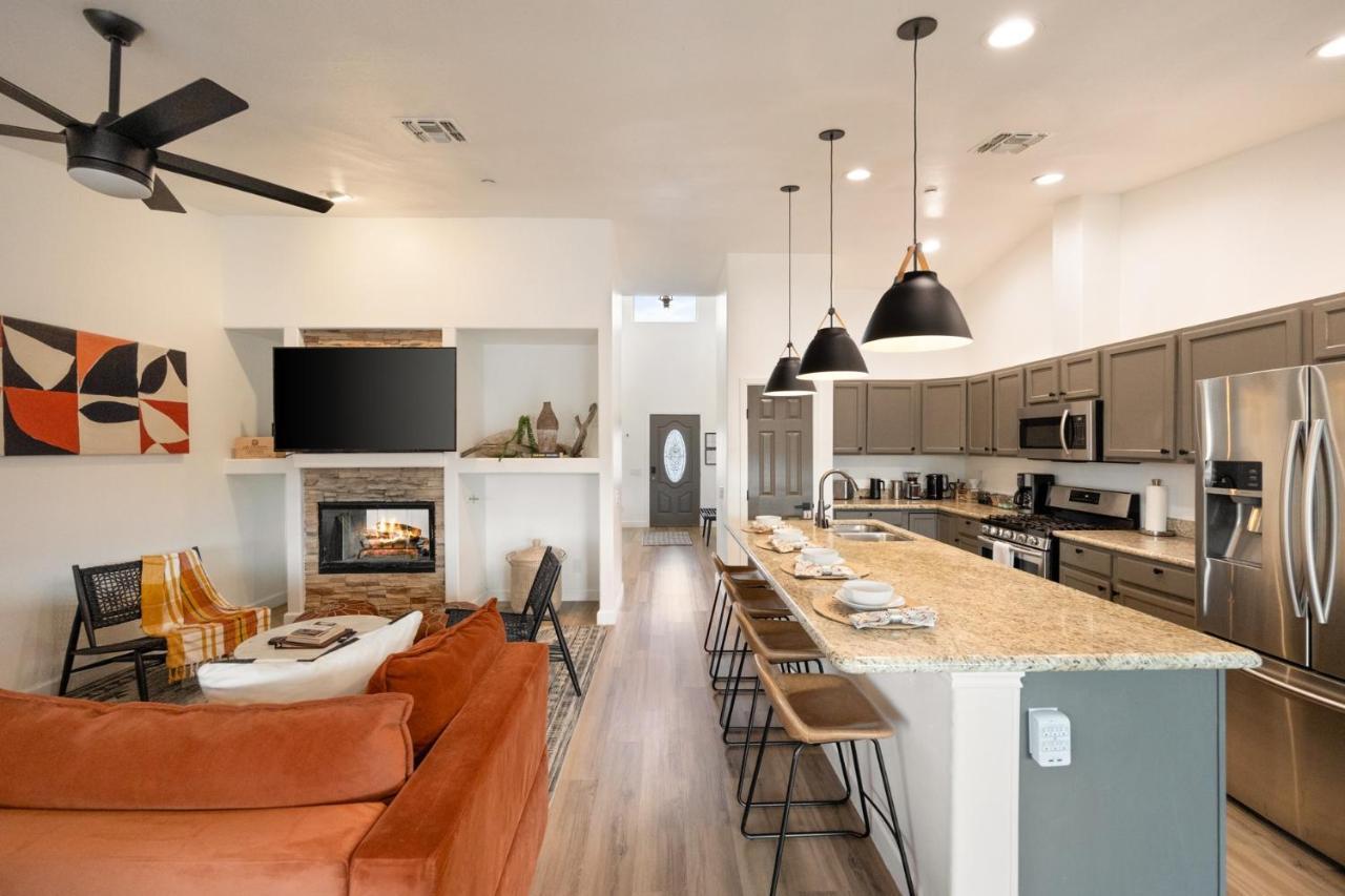 Alana House - Pool, Hot Tub, Bbq, Fire Pit And Walk To Hikes! Home Joshua Tree Εξωτερικό φωτογραφία